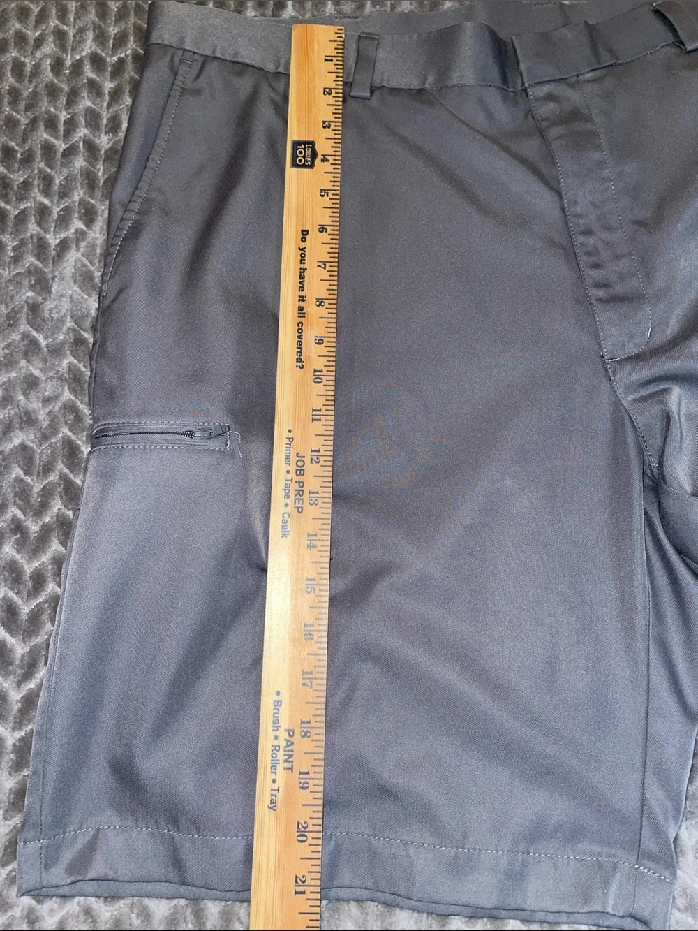 GrandSlam Mens Gray Golf Shorts Size 42 Flat Front Performance Casual